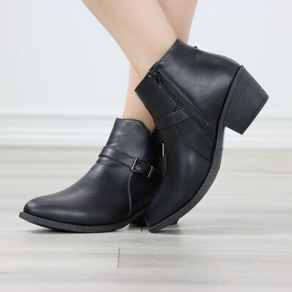 Black Faux Leather Ankle Boots Buckle Straps Side Zipper Low Chunky Heel - Picture 4 of 11